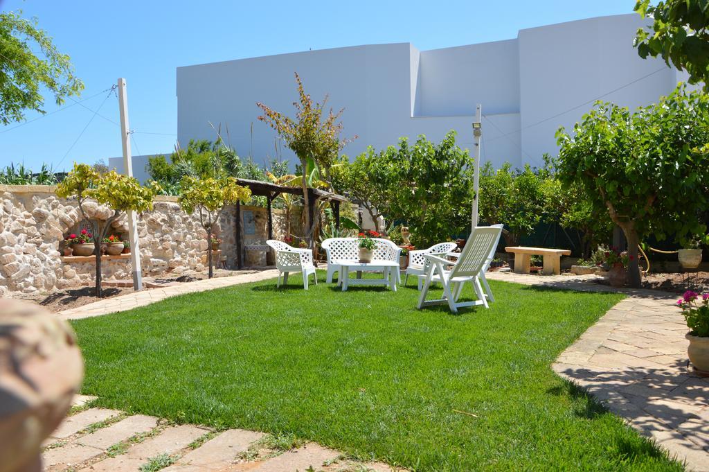Guest House Al Giardino Dei Limoni فافينانا المظهر الخارجي الصورة