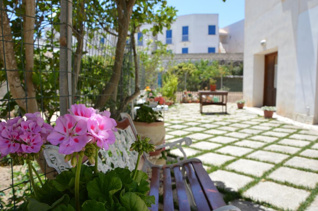Guest House Al Giardino Dei Limoni فافينانا المظهر الخارجي الصورة