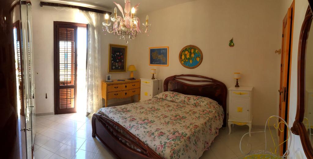 Guest House Al Giardino Dei Limoni فافينانا المظهر الخارجي الصورة