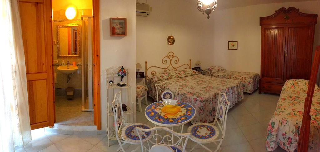 Guest House Al Giardino Dei Limoni فافينانا المظهر الخارجي الصورة
